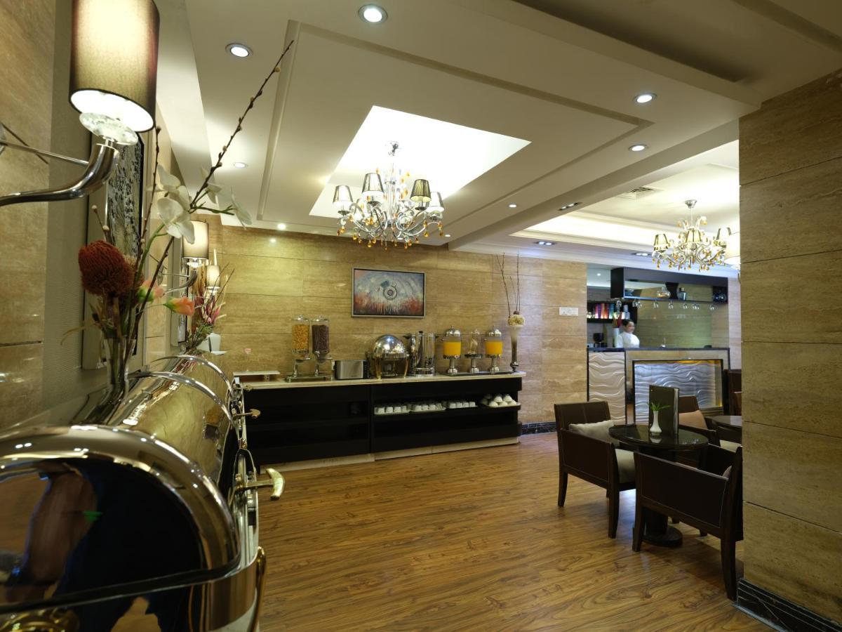 Boudl Kuwait Al Fahahil Aparthotel Kuwait City Exterior photo