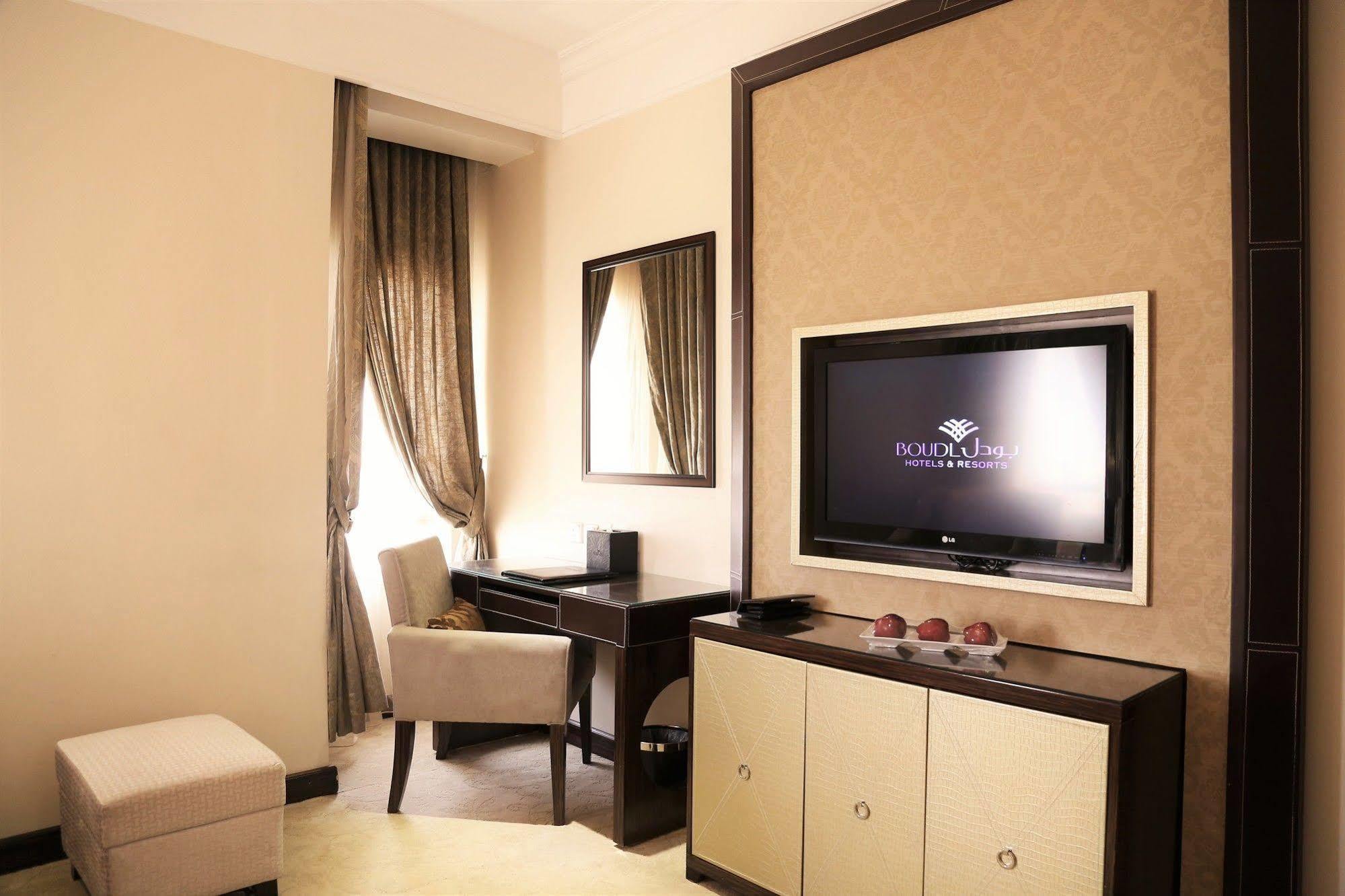 Boudl Kuwait Al Fahahil Aparthotel Kuwait City Exterior photo