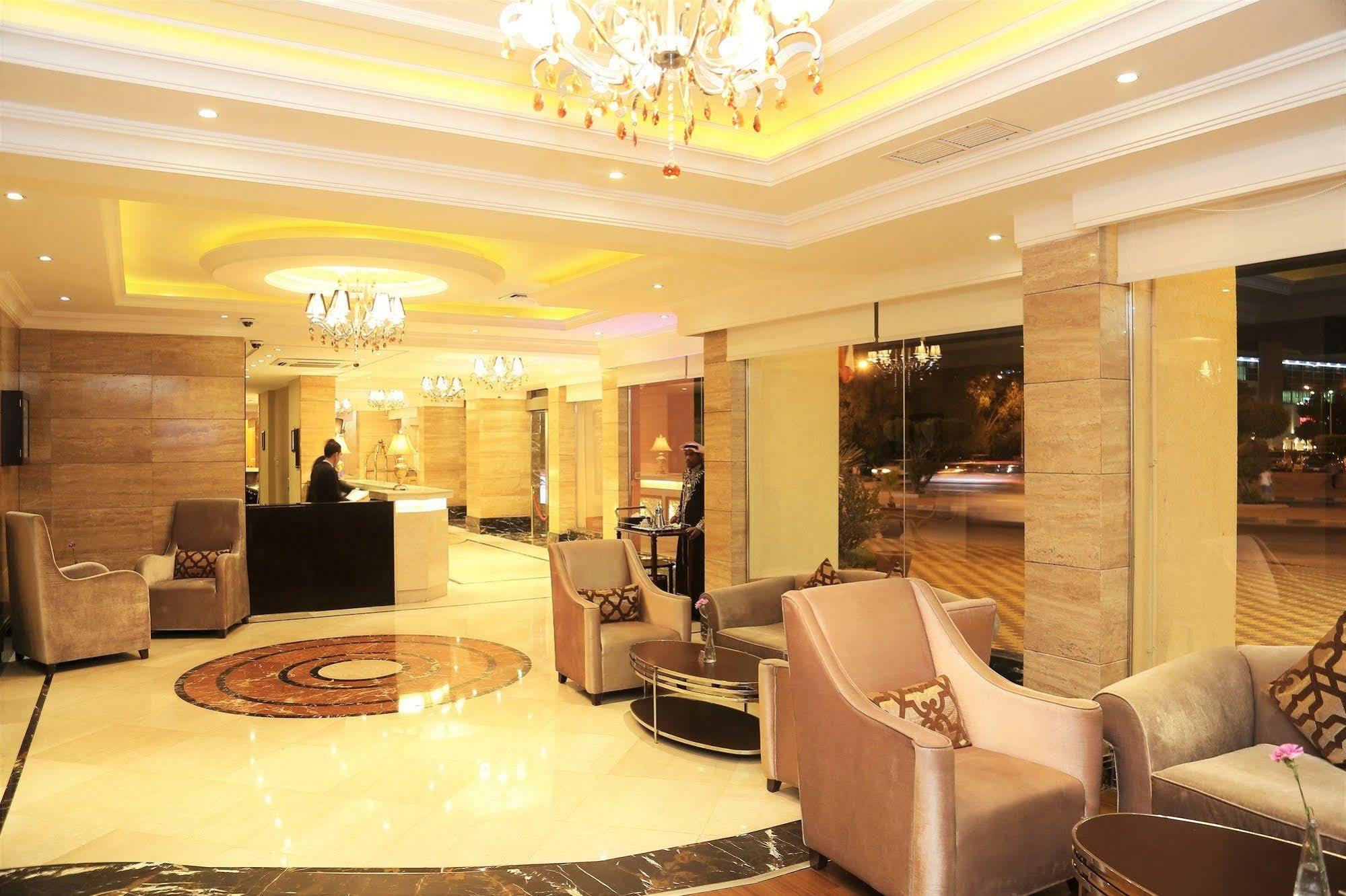 Boudl Kuwait Al Fahahil Aparthotel Kuwait City Exterior photo